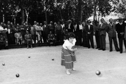 jeune joueur de pétanque, 1958