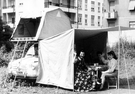 tente montée sur fiat 600, 1958
