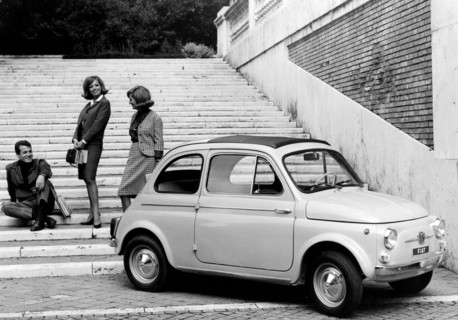 étudiants et fiat 500, 1964