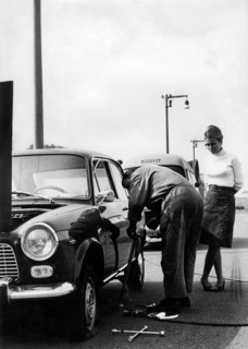 remplacement des pneus, 1967