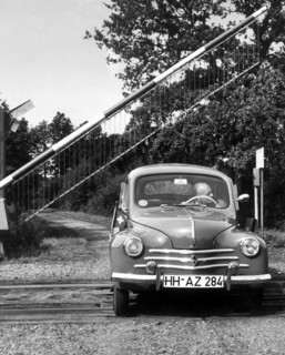 Passage à niveau, 1956
