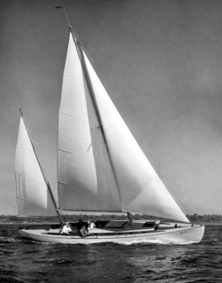 sport, voile, ketch arion en fibre de verre américaine, 1954