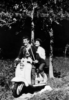scooter, lambretta en voyage de chasse, 1958