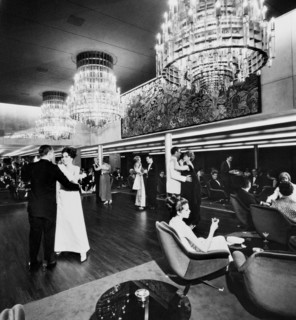 salle des fêtes première classe de michelangelo, 1968