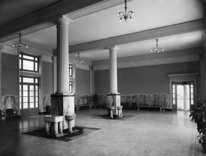 Lazio. salon of the pouring plant of the fiuggi factory. 1920