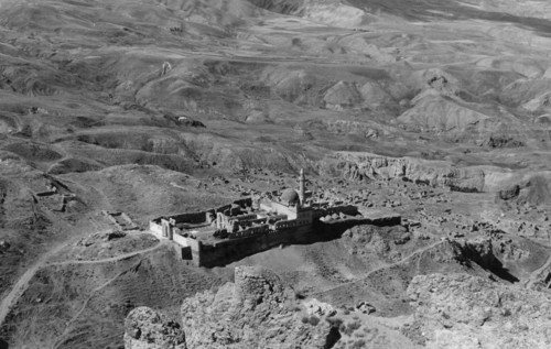 Turkey. ararat area. aerial view of the dead city eski dogubayazit. 1961