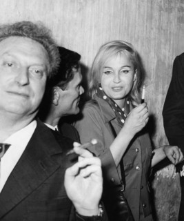 roma, premio strega, carlo servi, pier paolo pasolini e l'attrice laura betti 1961.