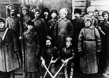 Red Guards, Russian Revolution.