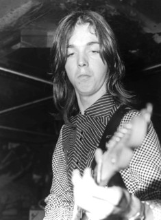 Jimmy Mcculloch.