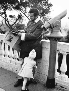 Tony Curtis.