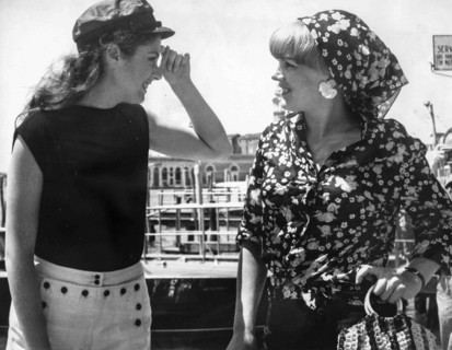 Gigliola Cinquetti and Caterina Caselli.