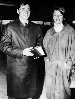 Sacha Distel and Francine Breaud.