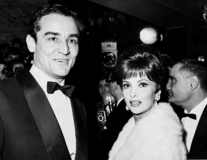 Vittorio Gassman and Gina Lollobrigida.