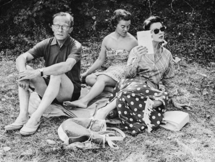 Vivien Leigh, Leigh Holman And Daughter Suzanne.