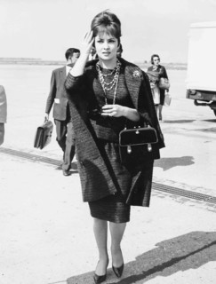 Gina Lollobrigida.