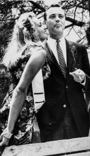Jack Lemmon and Maria Grazia Buccella.