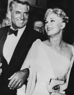 Kim Novak and Cary Grant.
