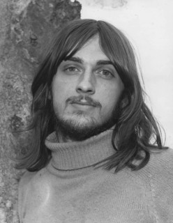 Mike Oldfield.