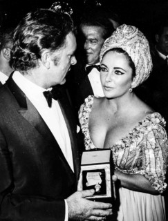 Elizabeth Taylor and Richard Burton.