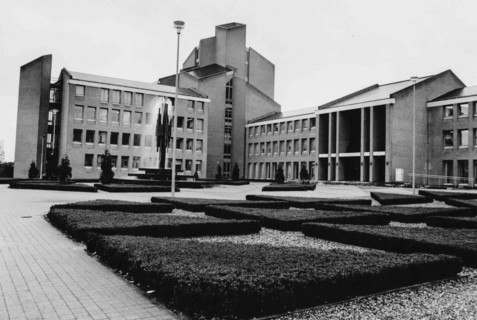 Government Building.