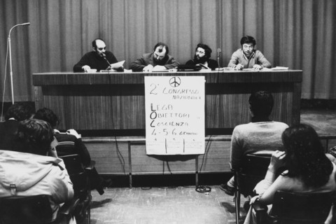 Italy, no military obligation demonstration, 1970
