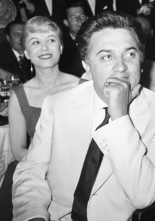 Federico fellini, giulietta masina, 1962