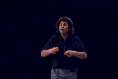 Mikis theodorakis