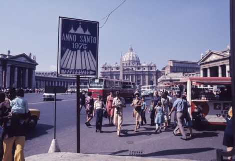Italy, rome, pilgrims, 1975