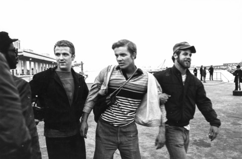 American soldiers of saratoga aircraft carrier, 70's