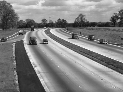 The M1 is a north‚ÄövÑv¨south motorway in England connecting London to Leeds, 60's