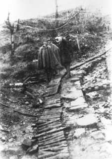 Vittorio Emanuele III inspects the advanced troops after the retreat of Caporetto, 1917