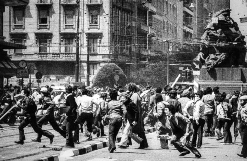 Disorder in milan in front of MSI's headquarters, the day after the massacre in brescia, 1974