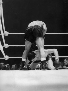 Terry downes hits the canvas for the first time willie pastrano, manchester 1964