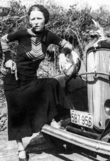 Bonnie Parker, 1933