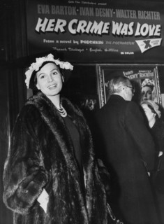Eva bartok, 1955