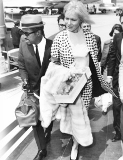 May britt, sammy davis jr, rome 1962