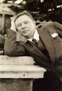Mikhail Fyodorovich Larionov circa 1916-1917