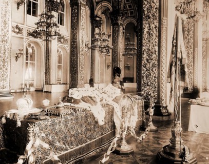 Scenese from the Coronation: Moscow