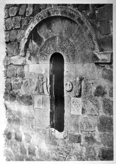 Dolisqana church southern window