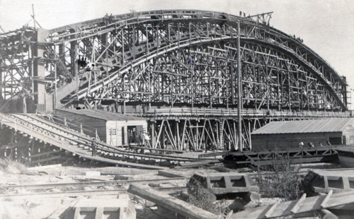 Construction of a railway bridge in Rostov-on-Don circa between 1914 and 1915