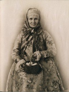 Russian girl in traditional dress