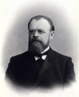 Mikhail Ivanovich Melnikov circa  1907