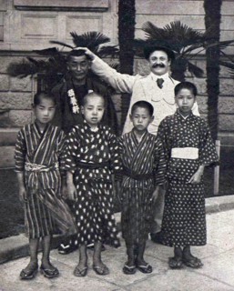 Anatoly Leonidovich Durov in Tokyo with a Japanese troupe invited by him circa  before 1916