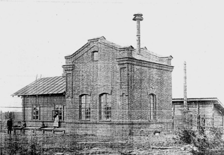 Photograph of a typical water-lifting building of the Perm-Vyatka-Kotlas branch