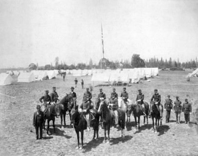 Mounted Oregon National Guard