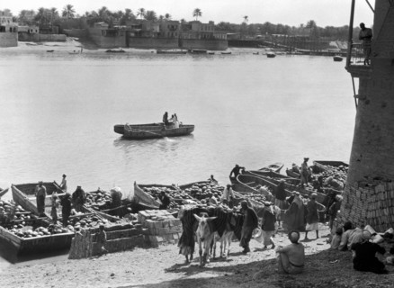 Unloading Boats On The Tigris