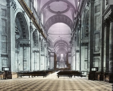 The Nave of St Pauls Cathedral.