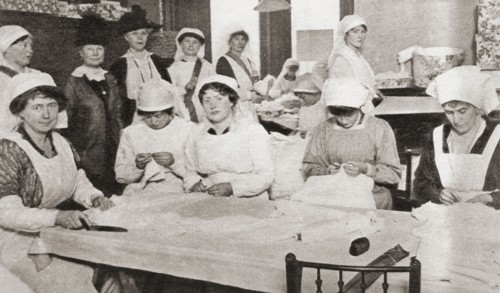 Rooms in Mayfair mansions turned into workrooms for the manufacture of hospital requisites during WWI.