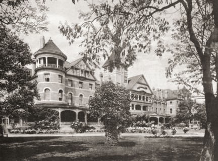 Hotel El Paso de Robles.