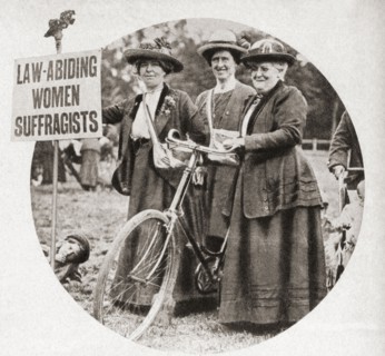 Three suffragettes at The Conquest of the Monument movement in London.